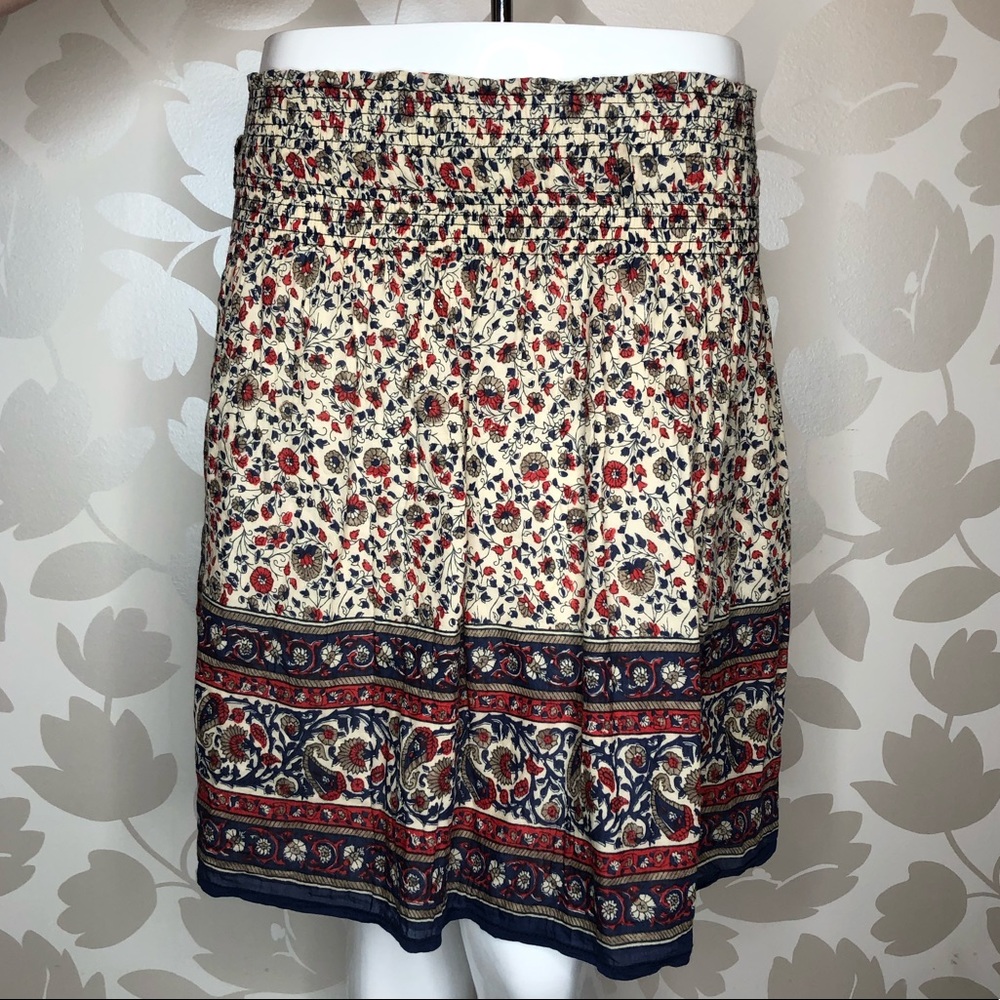 Zara Basic | Smocked Waist Floral Mini Skirt